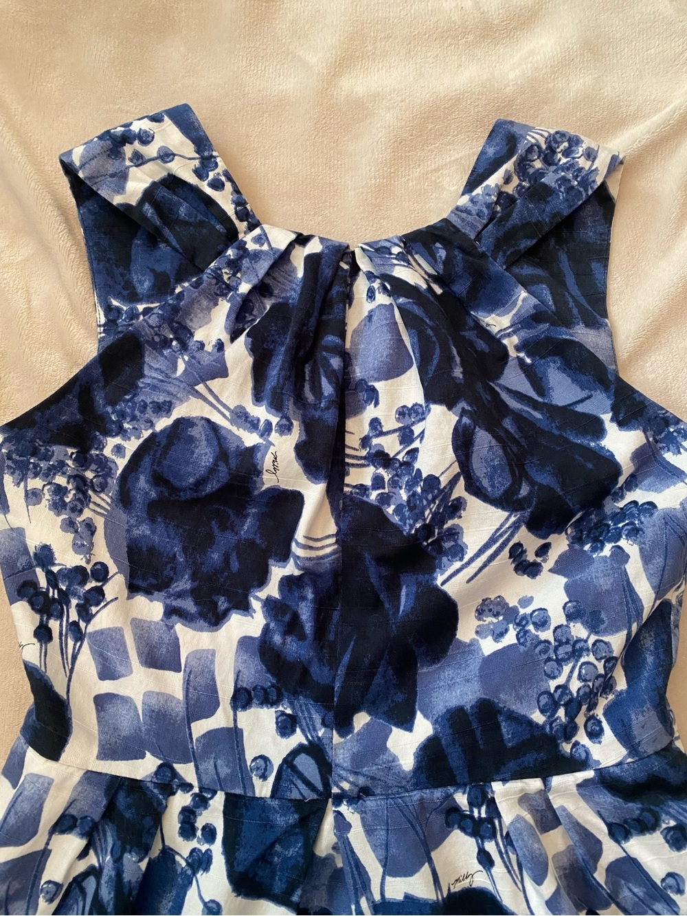 Milly Blue and White Floral Midi Dress - Picture 4 of 12